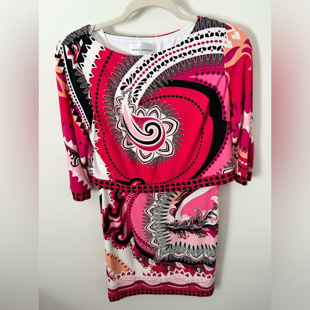 Donna Morgan Fuchsia and Black Geometric Dress